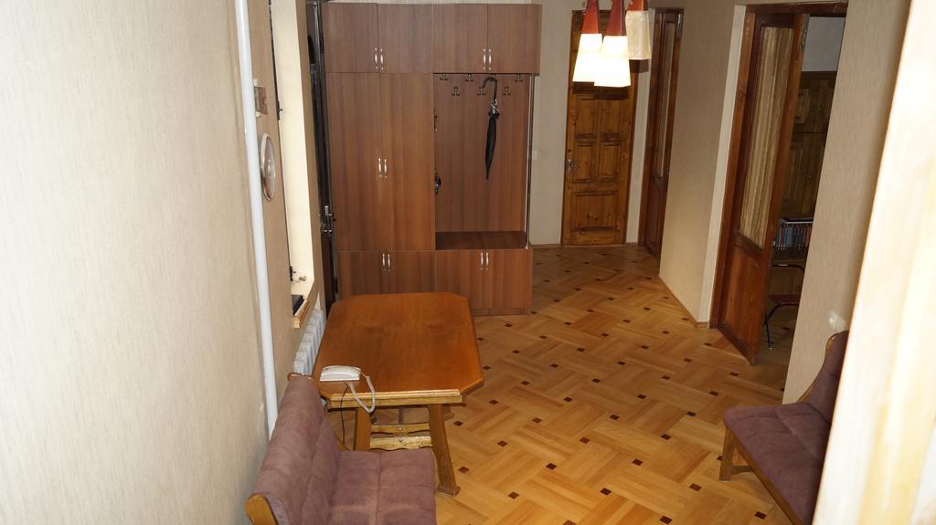 Nino'S Guest House Tbilisi Kamer foto